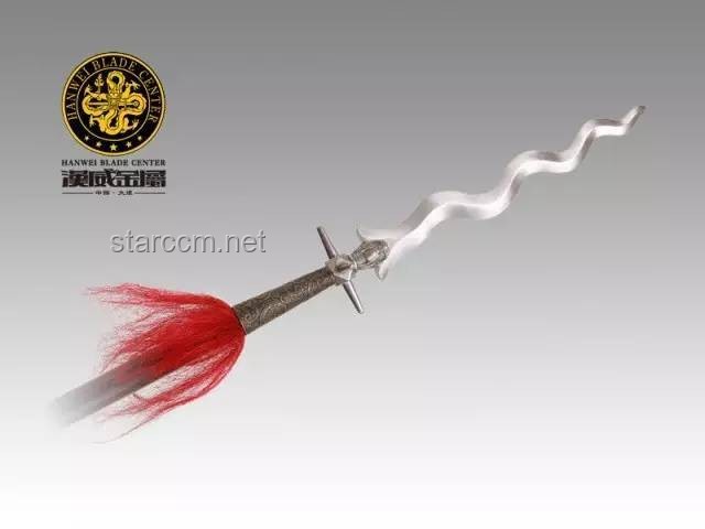 萝莉与大枪默契组合解析：麦朵六合大枪炸裂救场！